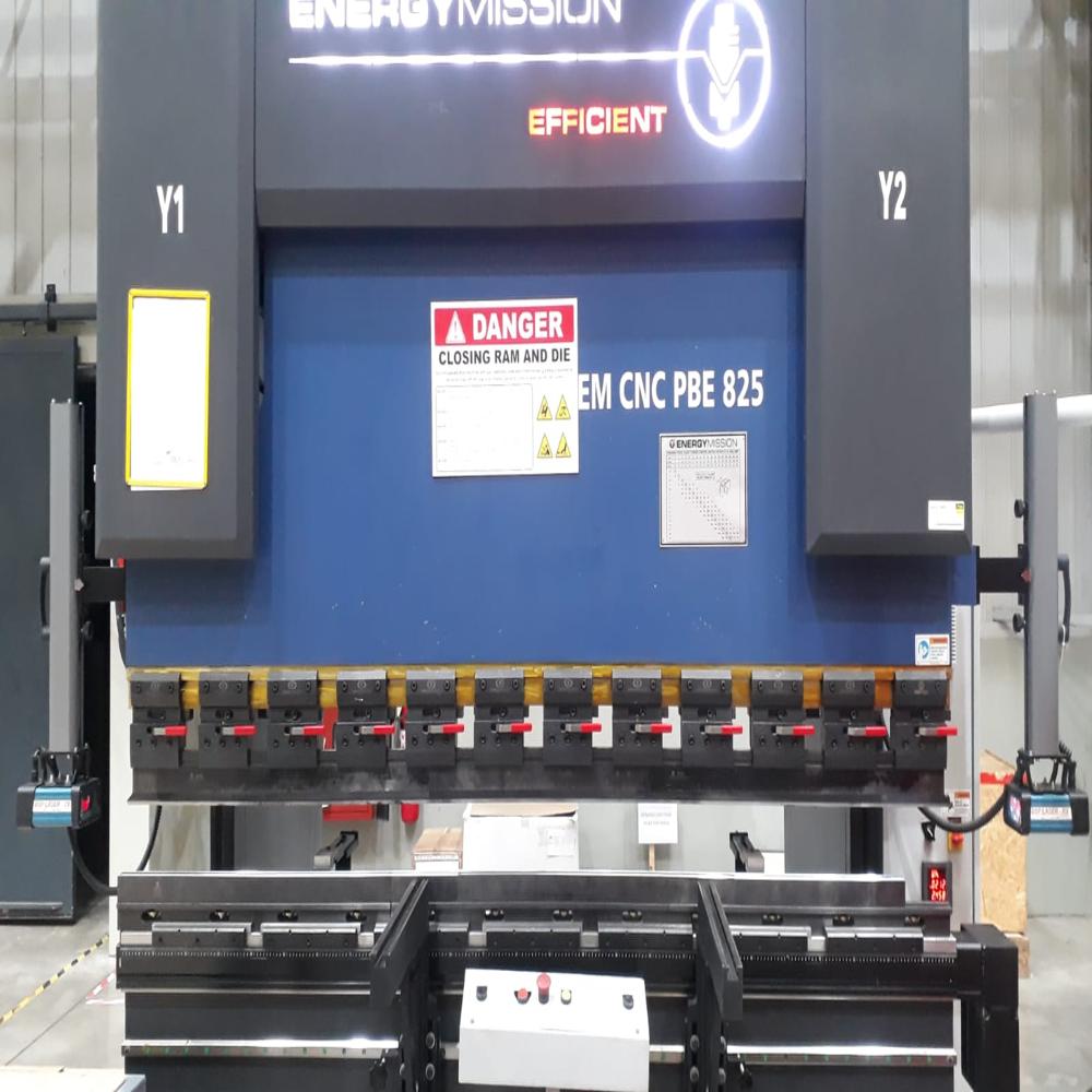 Cnc Press Brake - Mild Steel, 3 To 65 Hp, 3 Phase | Fully-automatic, Industrial Usage, 2725 To 600000 Kg Weight, Advanced Automation Technology