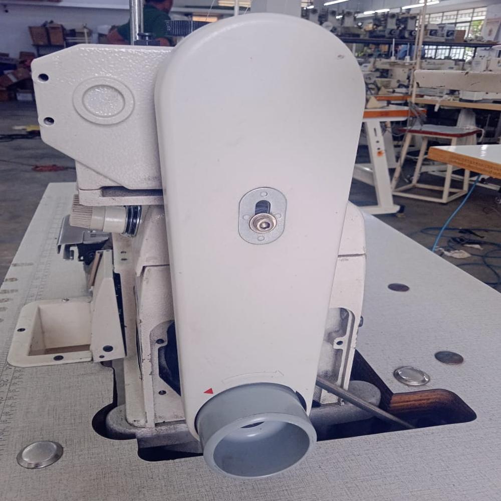 JUKI LFC MO6814S OVERLOCK MACHINE