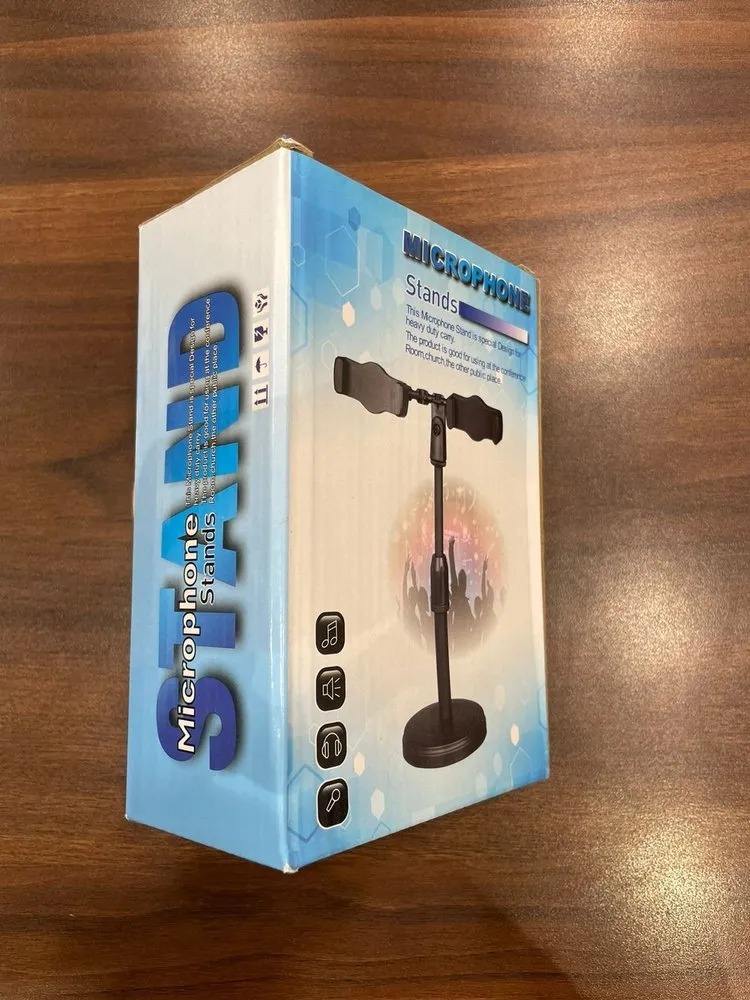 Double Broadcast Stand - Color: Black