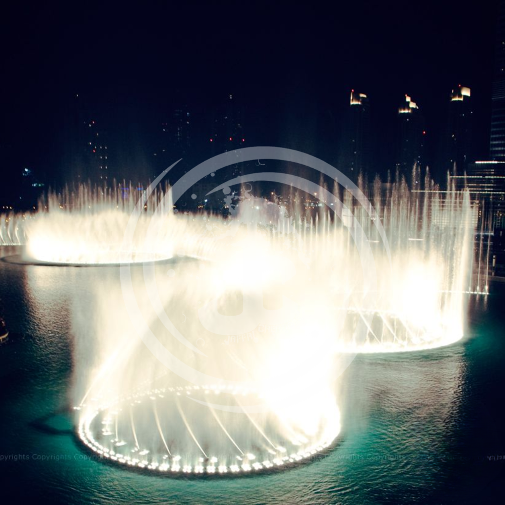 MUSICAL WATER PROGRAMMED FOUNTAIN