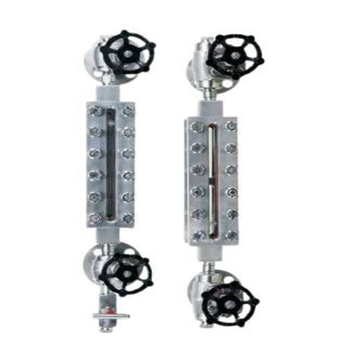 Reflex Level Gauge - Application: Oil Refineries
