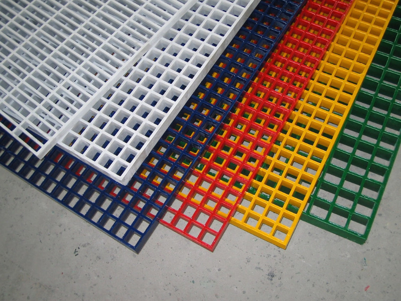 Moulded Gratings