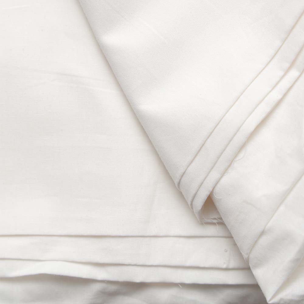 119 Gsm White Cotton Poplin Fabric - Attributes: Washable