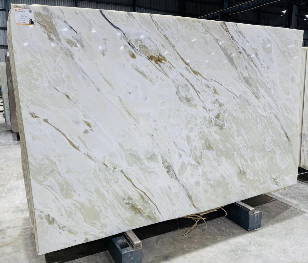 AMAZON WHITE Marble