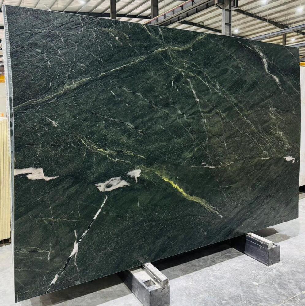 AVOCATUS Marble
