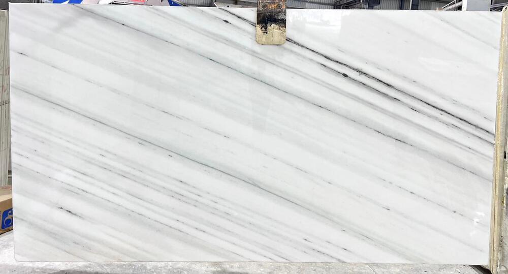 LASSA WHITE Marble