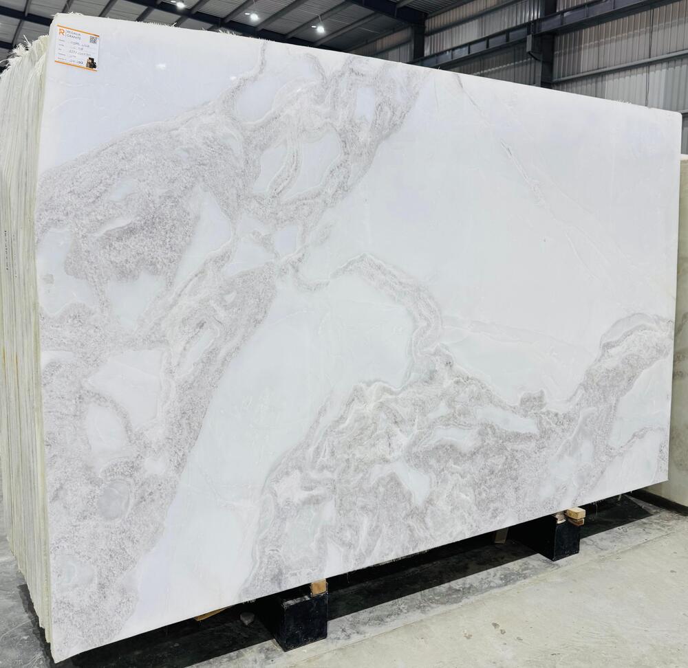OYSTER WHITE Marble