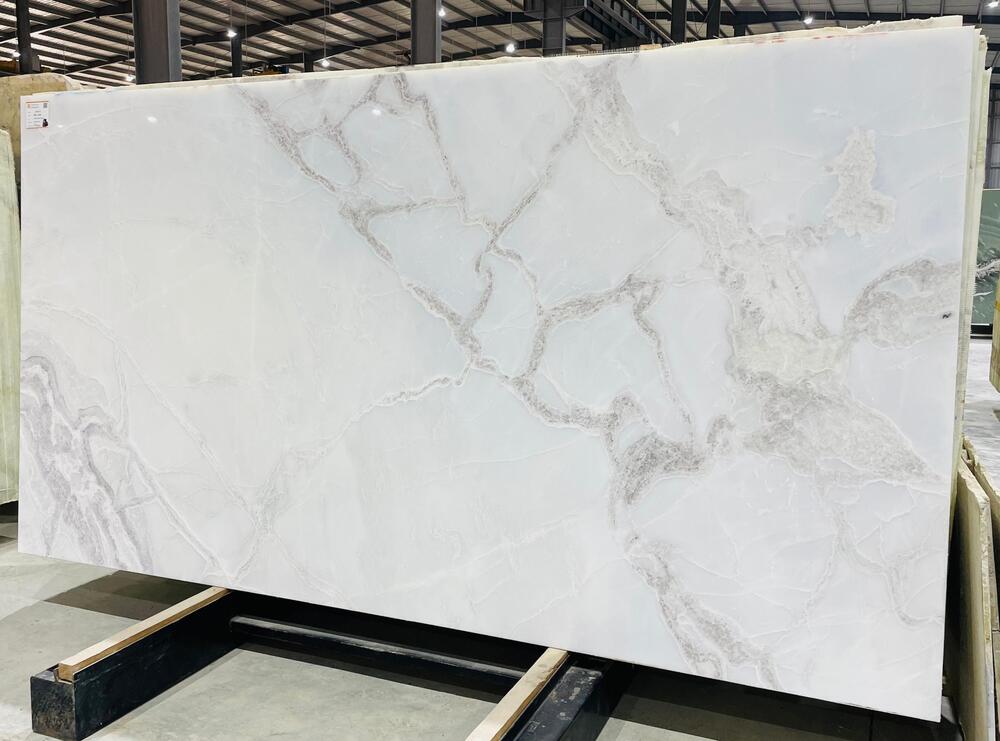 OYSTER WHITE Marble