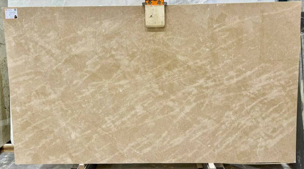 BURBERRY BEIGE Marble