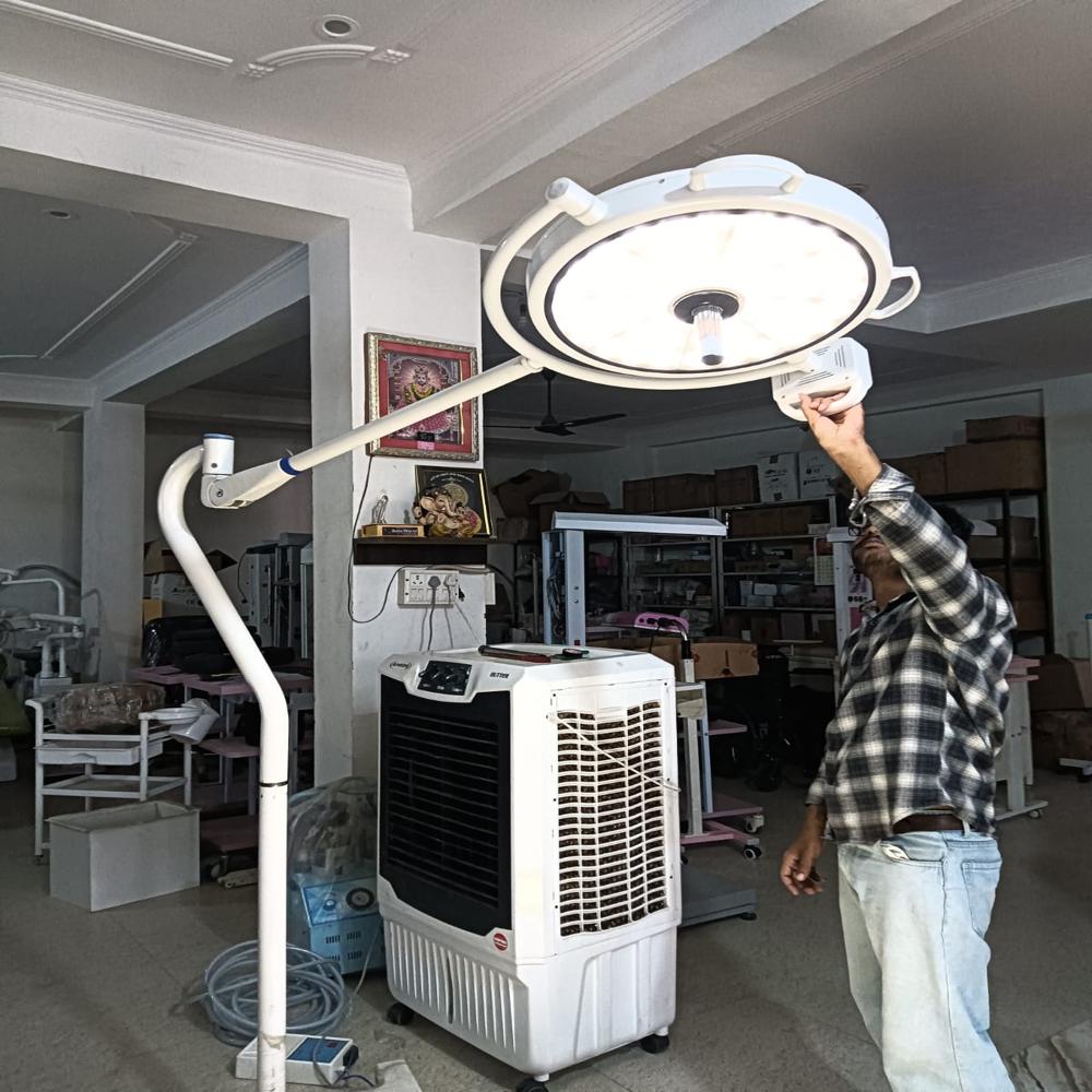 बीएस 9991 व्हाइट सर्जिकल एलईडी ओटी लाइट