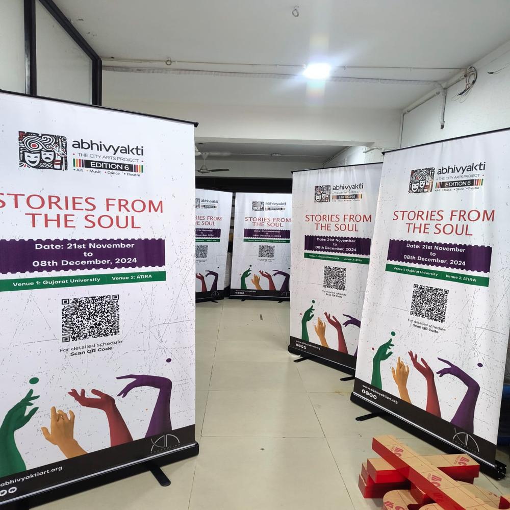 Roll Up Standees