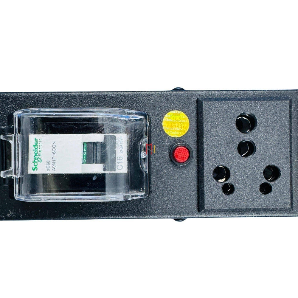 6 Socket 5 15 Amp PDU With Surge Protection