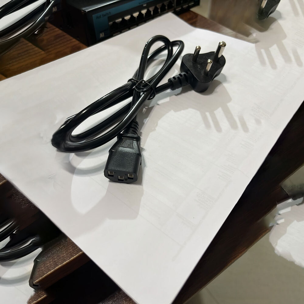 Computer Shocket Cable