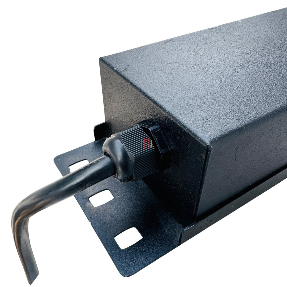 6 Socket 5/15 Amp Power Distribution Unit (PDU) With Display Meter
