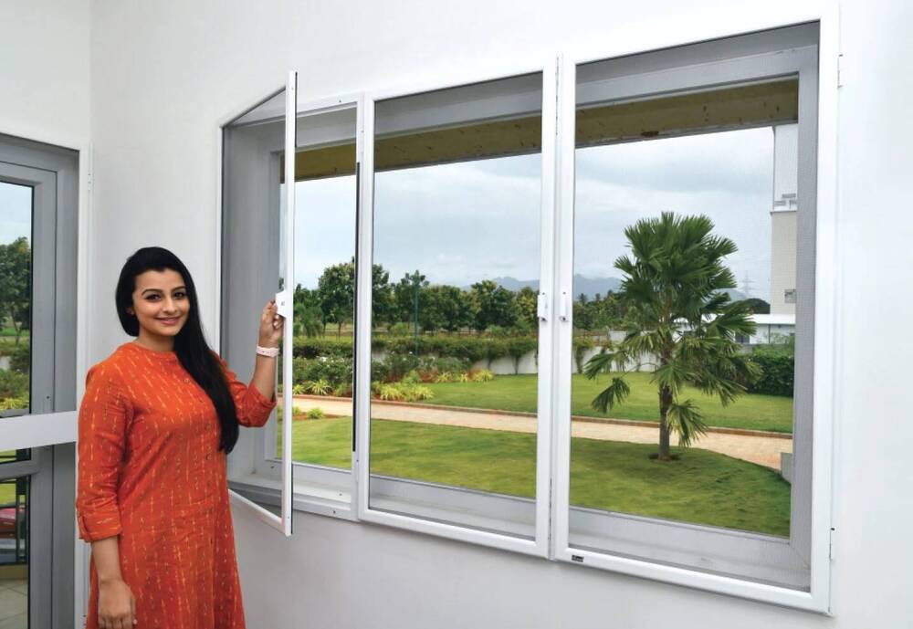 Mosquito Mesh Openable Window System