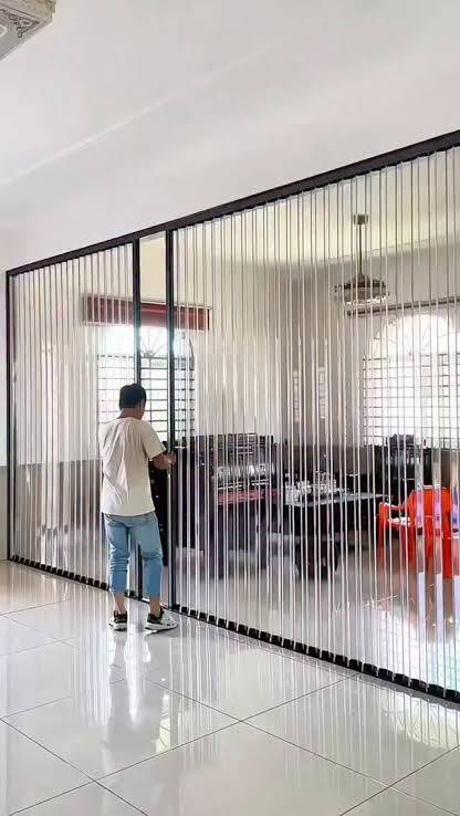 Pc Clear View Sliding System