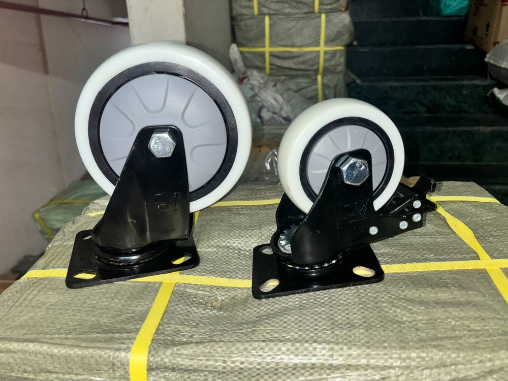 Black Powder-Coated Plate Caster Wheel Set