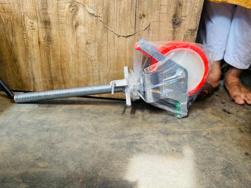 Scaffolding Jack Swivel Caster with Brake