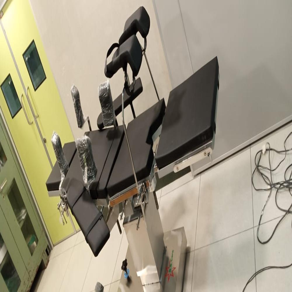  Hydraulic Operating Table
