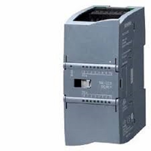 Siemens, SIPLUS S7-1200, 6AG1231-5PD32-4XB0, 0 DO, 0 DI, 0 AO, 4 AI, Single-phase, 24 V DC.