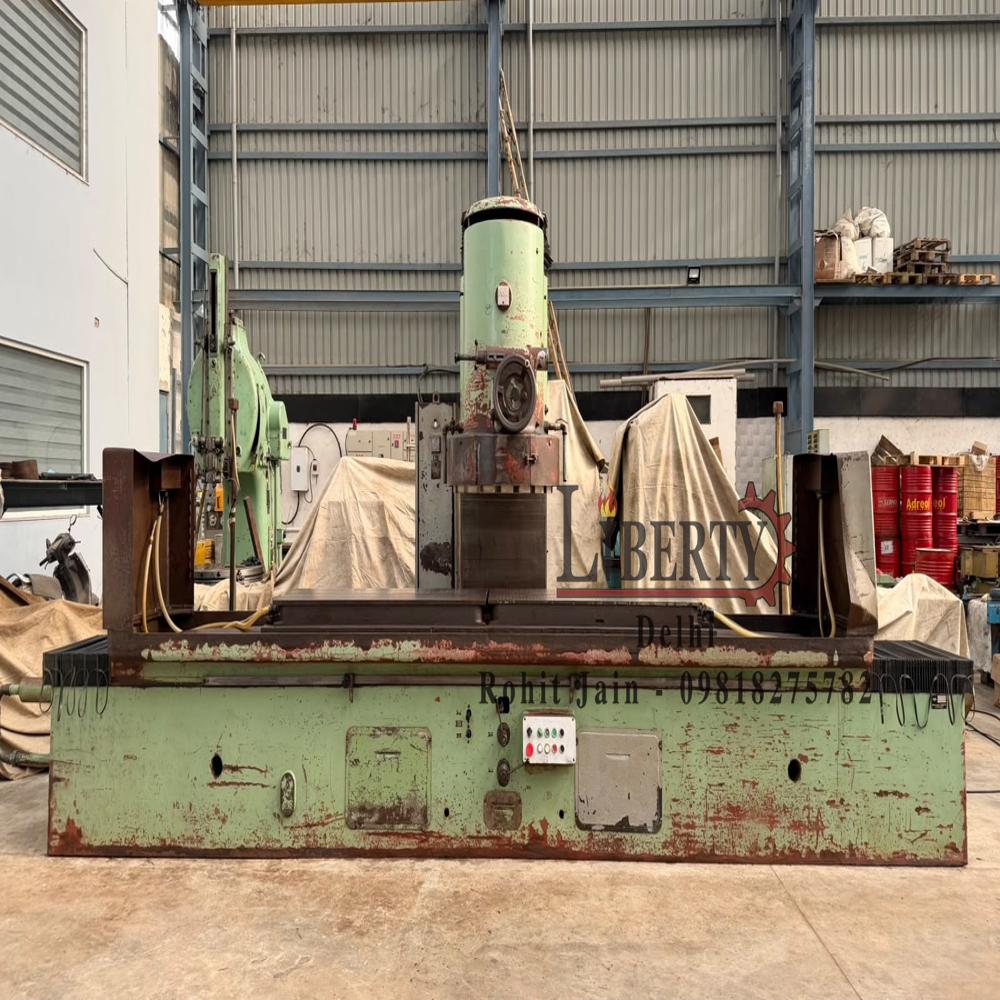 MAS Czech 700 mm x 3000 mm Vertical Surface Grinding Machine