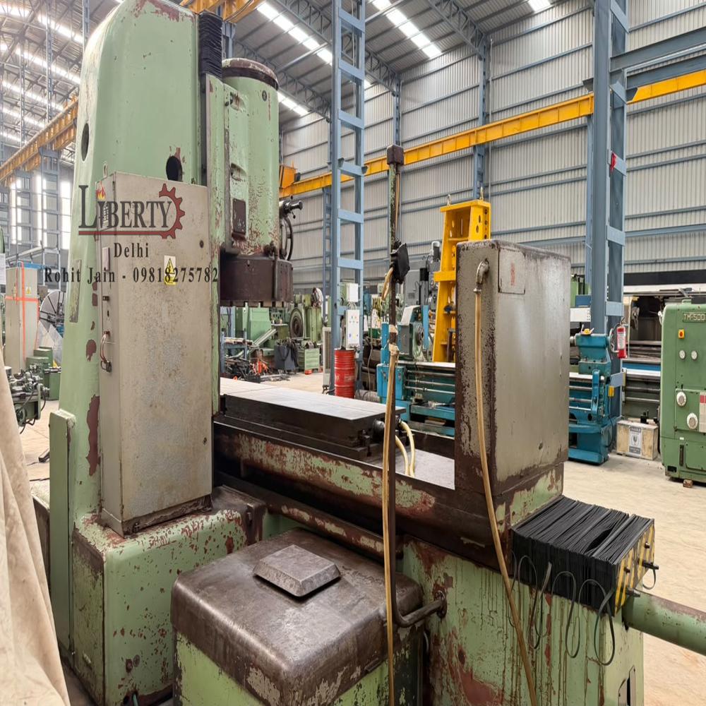 MAS Czech 700 mm x 3000 mm Vertical Surface Grinding Machine
