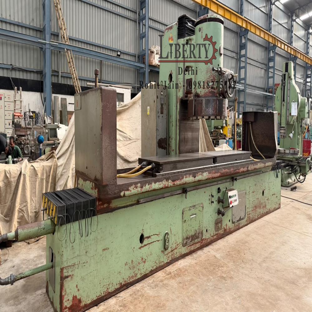 MAS Czech 700 mm x 3000 mm Vertical Surface Grinding Machine