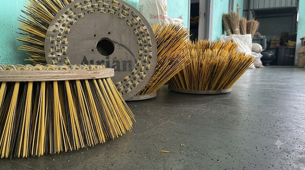 Tps Road Sweeper Machine Brush.. - Bristle Color: Yellow