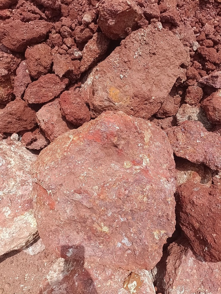 Laterite Lumps
