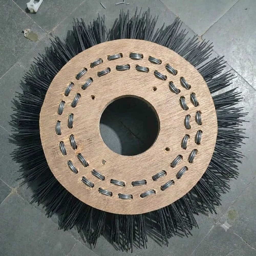 Road Cleaning Brush - Bristle Color: Black