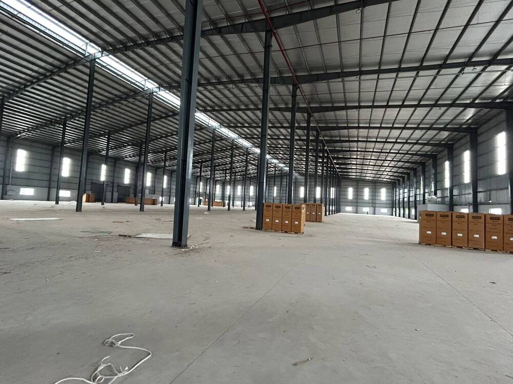 PEB Warehouse