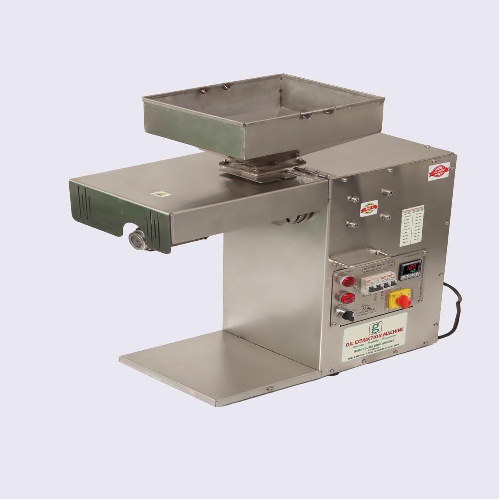 Groundnut Oil Expeller Machine - Automatic Grade: Semi-automatic
