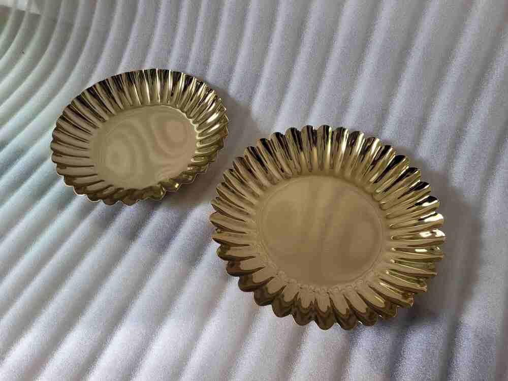 Golden Metal Fluted Decorative Tray Set