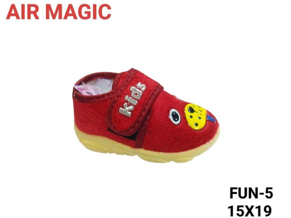 Air Magic 15X19 Kids Casual Shoes - Color: Red With Yellow Decorative Print
