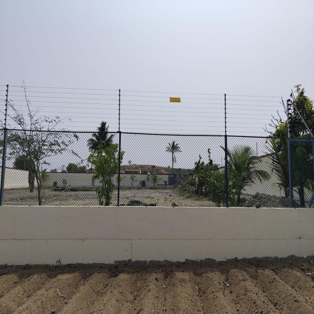 Commercial Wall top electric fence
