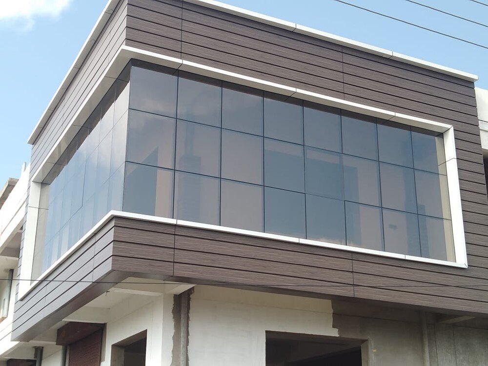 Glass Glazing Fabrication Service