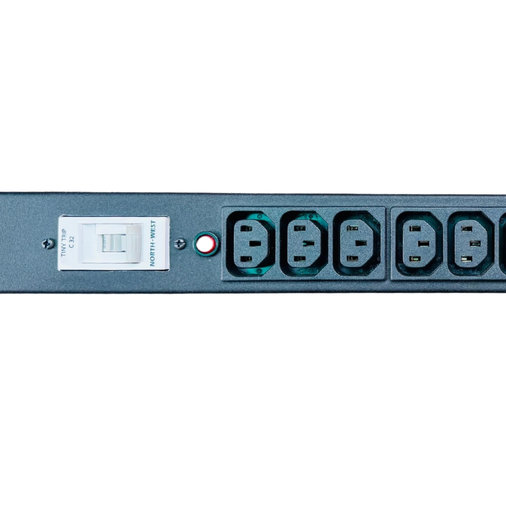 12 PDU IEC C13