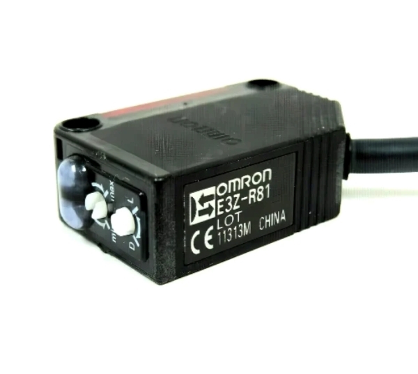 E3Z-R81 Omron Photoelectric Sensor