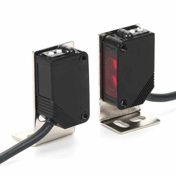 E3Z-R66 Omron Photoelectric Sensor