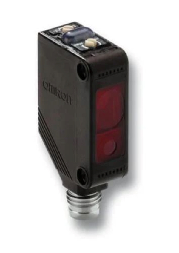 E3z-d86 Omron Photoelectric Sensor - Accuracy: High