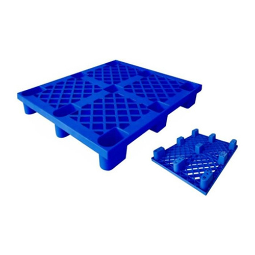 1210135 Plastic Pallets
