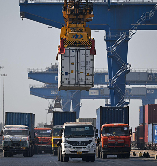 32 FT Container Transport