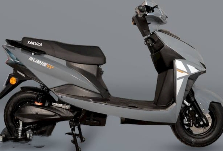 Yakuza Rubie 48V Electric Scooter for Adult 2 Wheeler