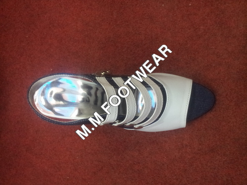 पार्टीवियर सैंडल