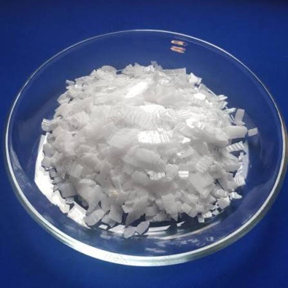 Caustic Soda Flakes 99% - Boiling Point: Approx. 1