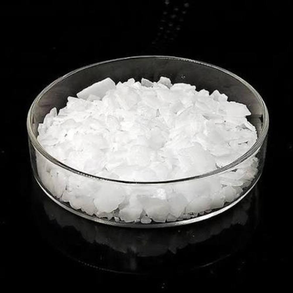 Caustic Soda Flakes 99% - Boiling Point: Approx. 1