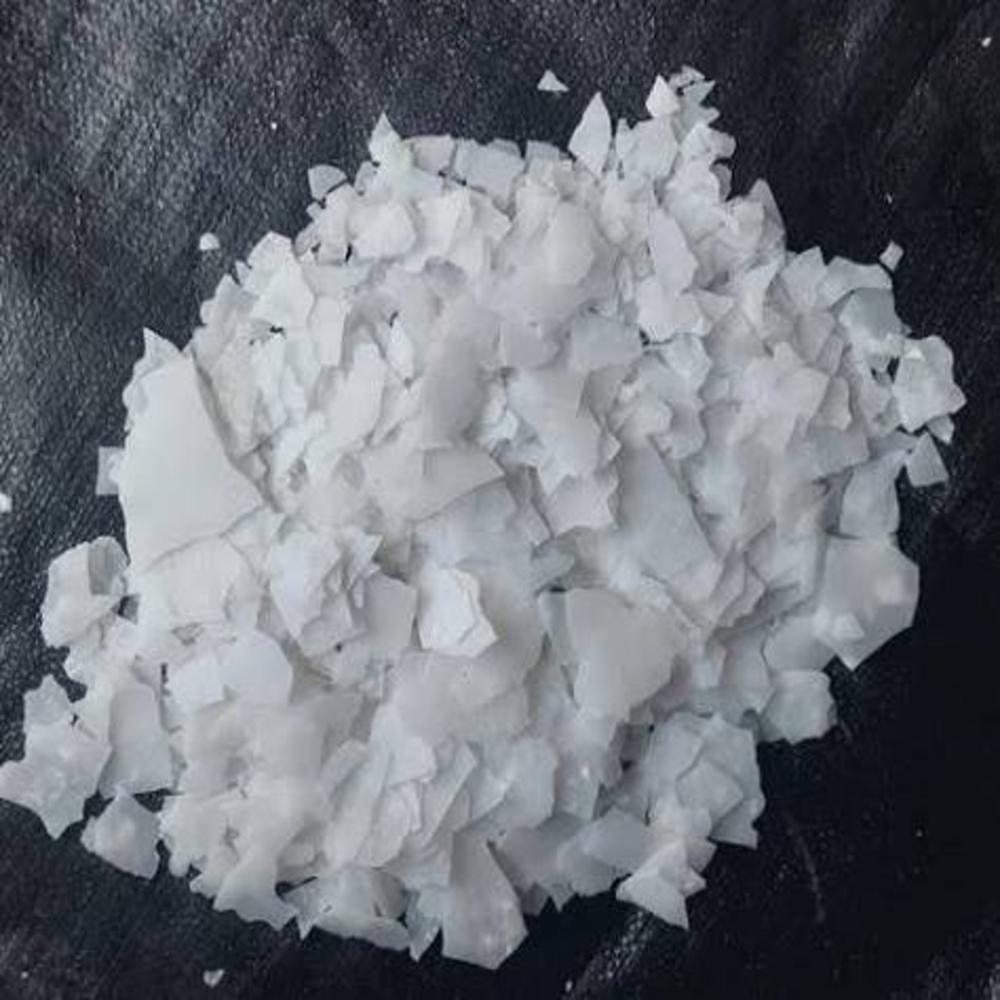 Caustic Soda Flakes 99% - Boiling Point: Approx. 1