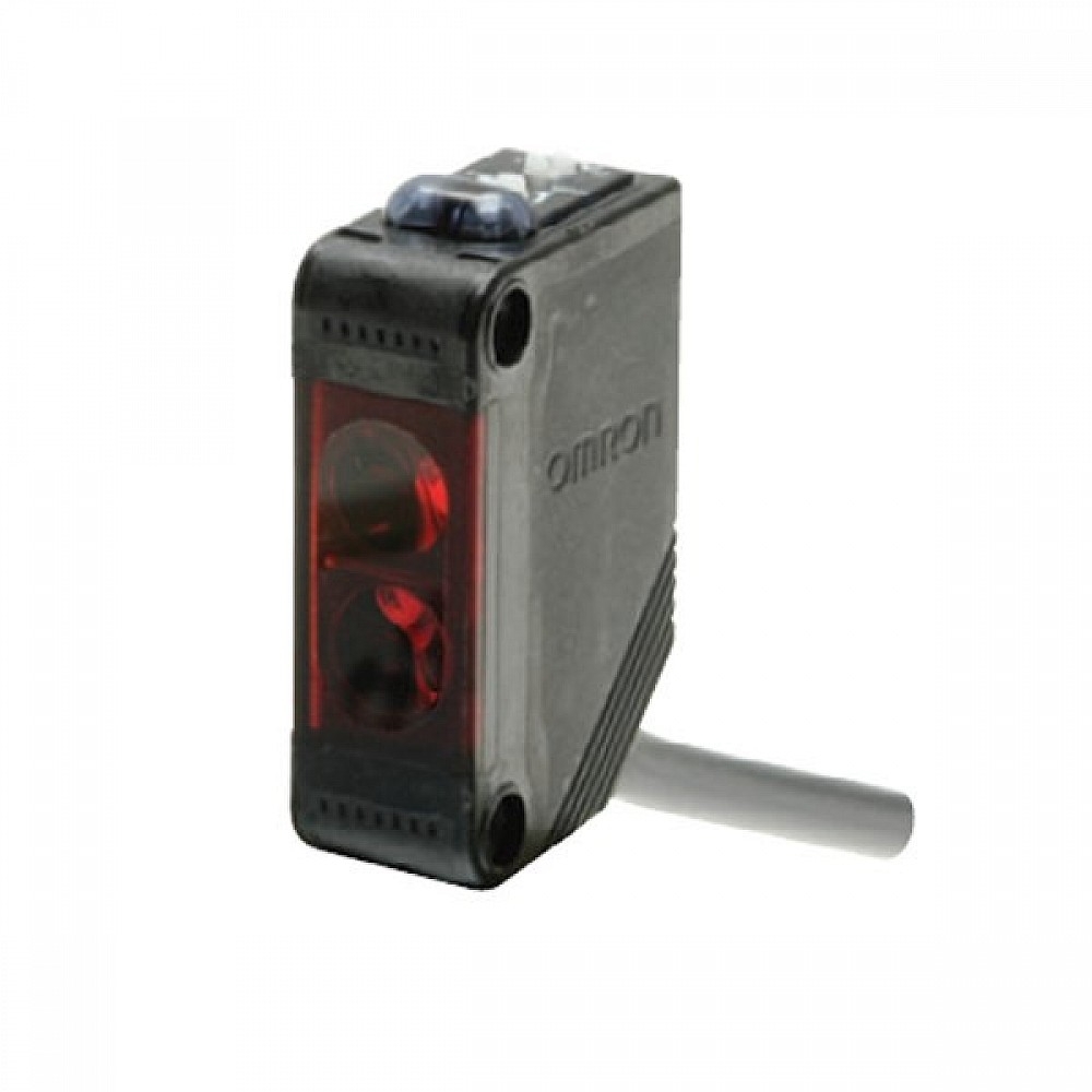 E3Z-D62 Omron Photoelectric Sensor