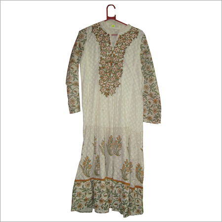 प्रिंटेड कुर्ती