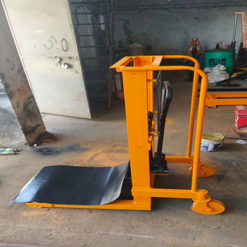 Mild Steel Hydraulic Paper Roll Stacker